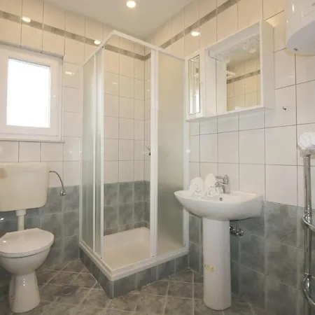 Ferienhaus-in-porec-mit-pool-melisa-8 Hotel Poreč
